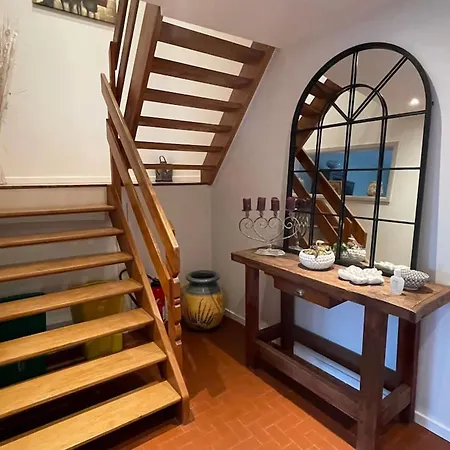 펜션 Welcoming House In + Free Parking Chavornay