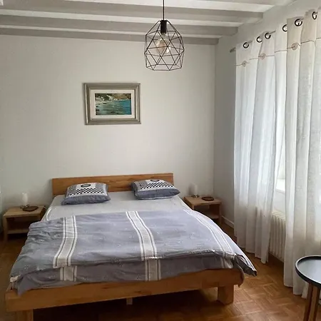 펜션 Welcoming House In + Free Parking Chavornay