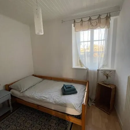 Welcoming House In + Free Parking 펜션 *
