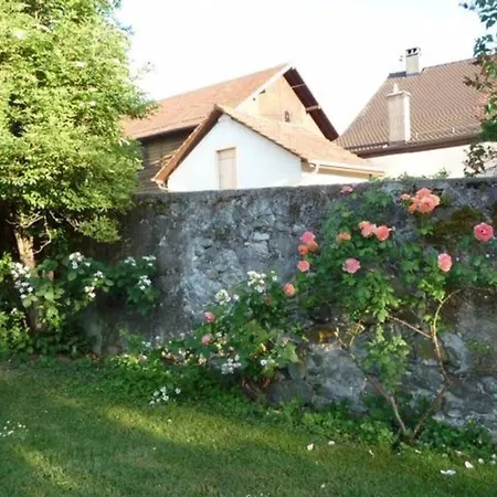 Welcoming House In + Free Parking *