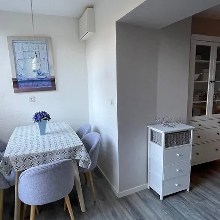 Welcoming House In + Free Parking Ferienhaus Chavornay