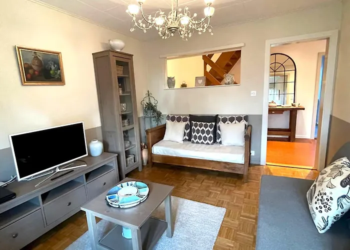 Welcoming House In + Free Parking Ferienhaus Chavornay